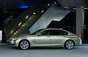 ȫBMW 740Li