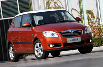 2011Fabia1.6LԶ