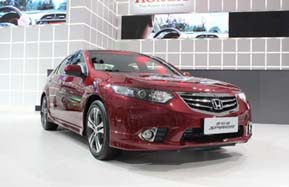 2013˼2.4LԶTYPE-S