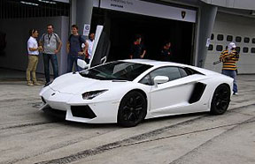 2013Aventador LP 700-4 Roadster