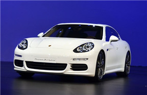 2014ʱPanamera Turbo S Executive 4.8TԶ