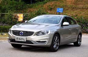 2014ֶS60L 2.0TԶа