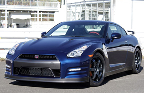 2015GT-R 3.8T пΰ