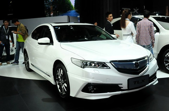 讴歌TLX 外观图