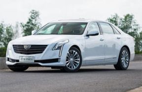 CT6 PLUG-IN