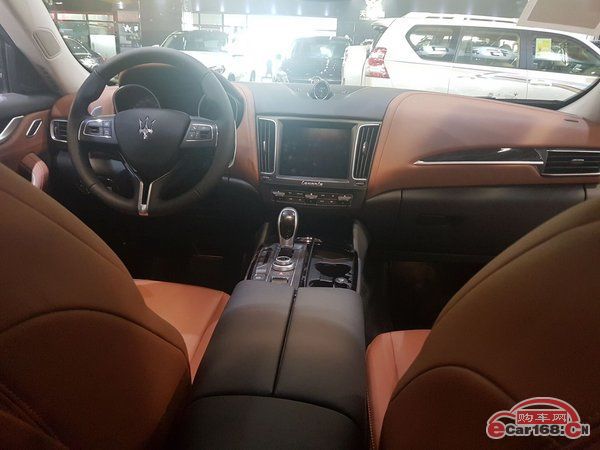 Levante 莱万特 内饰图