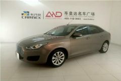 2015款福睿斯1.5L自动时尚型