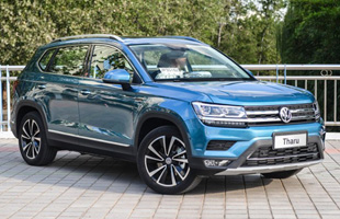 ; 2019 330TSI ˫  콢