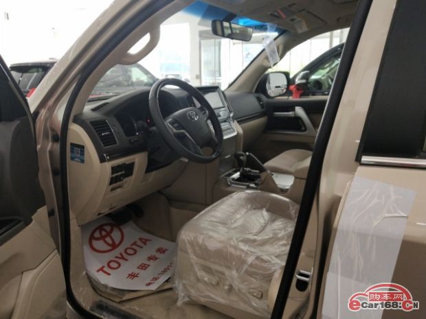 兰德酷路泽(平行进口) 内饰图 兰德酷路泽(平行进口) 内饰图