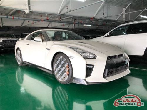 日产GT-R 外观图