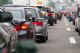 开学季道路拥堵 换瓦尔塔AGM避免趴车