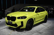 X4 M