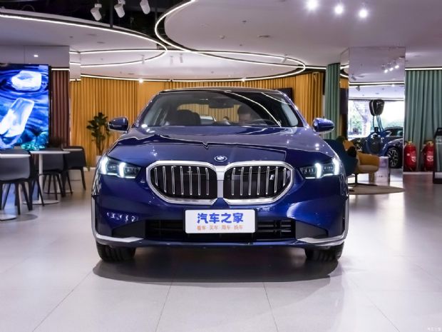 华晨宝马 宝马i5 2024款 eDrive 40L  豪华套装