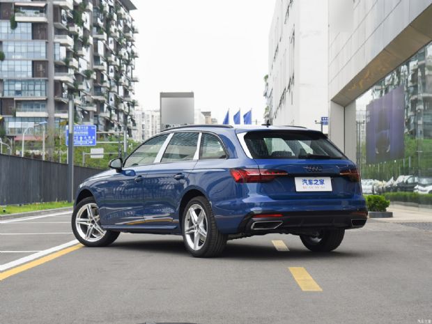 µ() µA4() 2023 Avant 40 TFSI ʱж