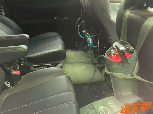 綯SUV 껲AH8ȫµع