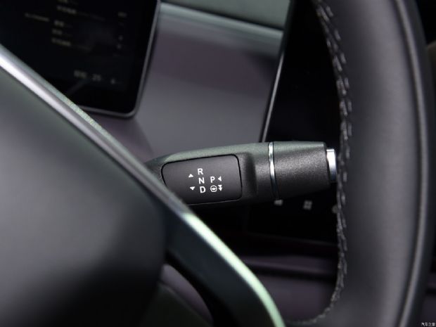 零跑汽车 零跑C10 2024款 增程 基本型
