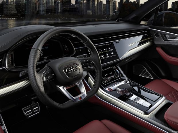 µ() µSQ7 2025 4.0 TFSI Black Edition Ӣ