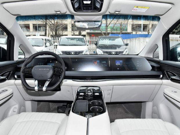  ǺV9 2023 PHEV 200km 