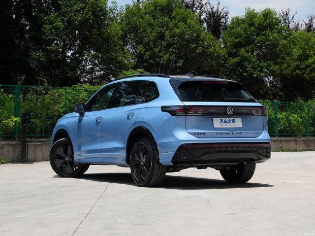  ;L 2024 PRO 380TSI R-Line