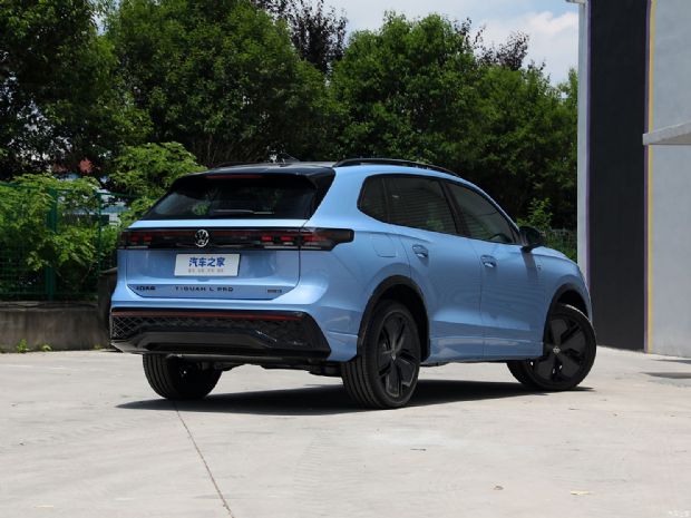  ;L 2024 PRO 380TSI R-Line