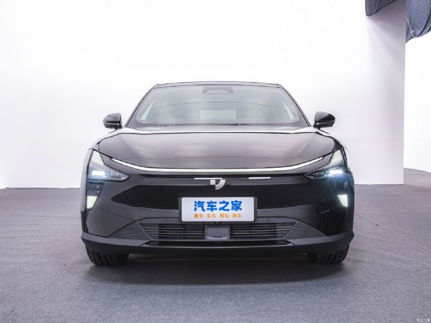 Խ Խ01 2024 Max 
