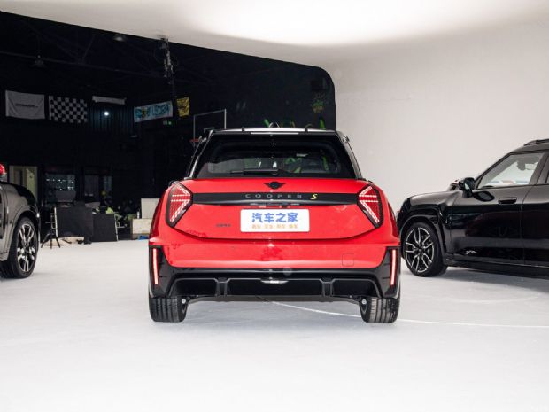 光束汽车 电动MINI COOPER 2024款 COOPER SE 赛车手
