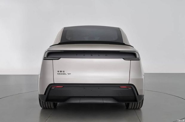 http://www2.autoimg.cn/chejiahaodfs/g28/M05/F3/F1/620x0_1_autohomecar__Chtlx2h3kCSAcnTuAAHY8jiKhqQ095.jpg