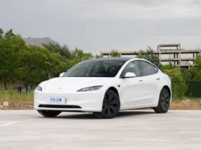 ۼ23.552026˹Model 3