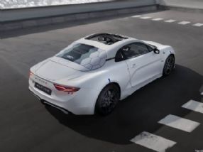 ȫ��һ��Alpine A110���綯�潫�����ڷ���