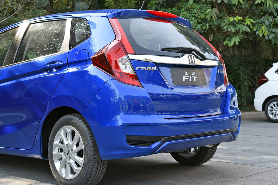 2018 1.5L CVT ϸ