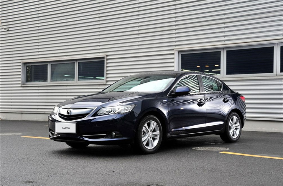 2013 1.5L AT Hybrid