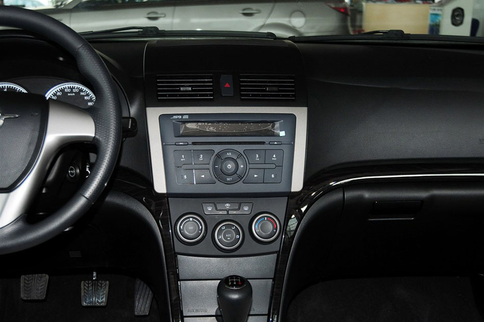 2013  1.6L ֶа