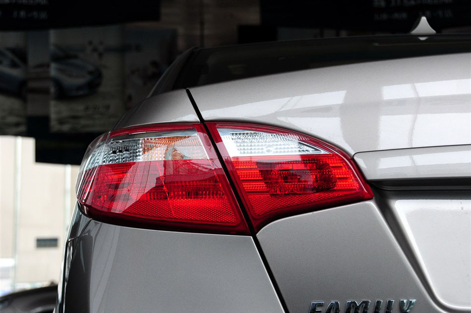 2013  1.6L ֶа