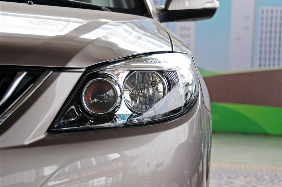 2013  1.6L ֶа