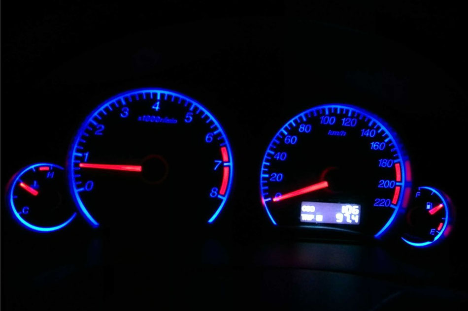 2014  1.6L ֶھ 