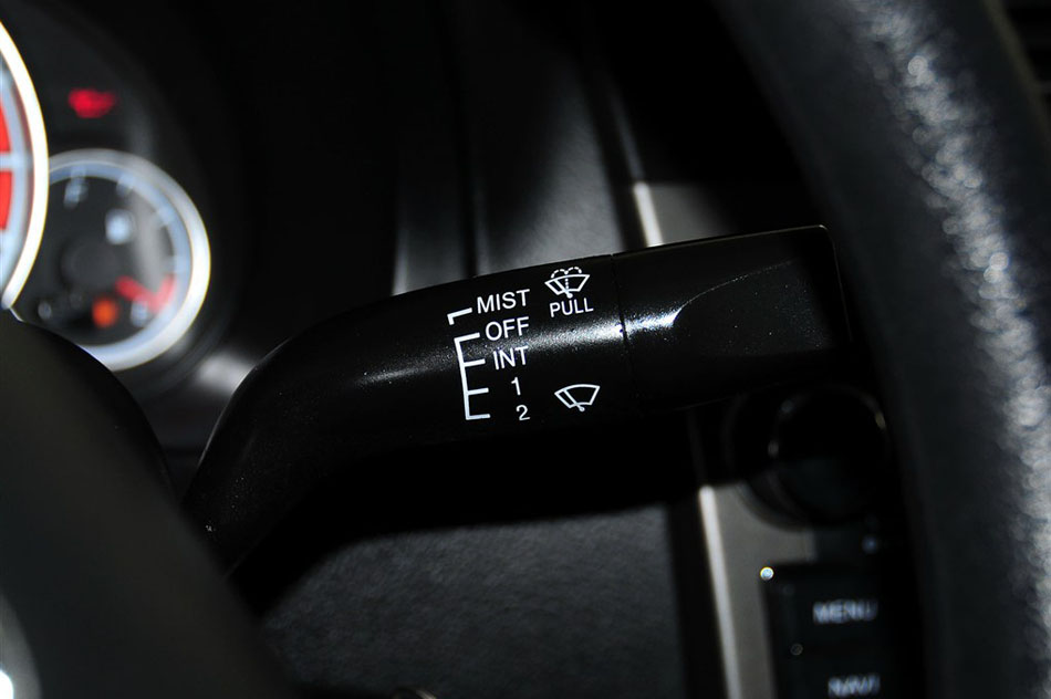 2014  1.6L ֶھ 