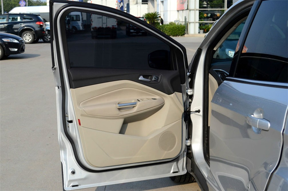 2013 1.6L GTDi  AT Ӣ οռ