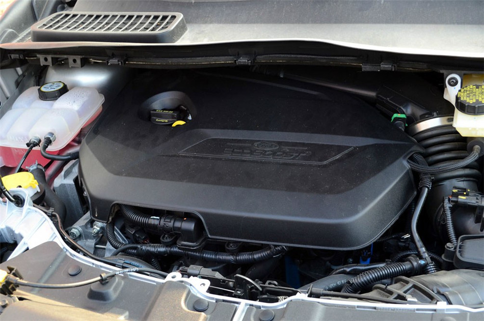 2013 1.6L GTDi  AT Ӣ 
