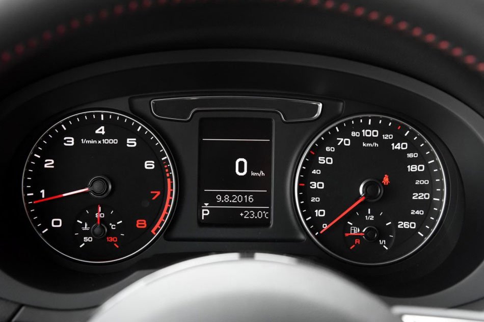 2016 35 TFSI quattro ȫʱر 