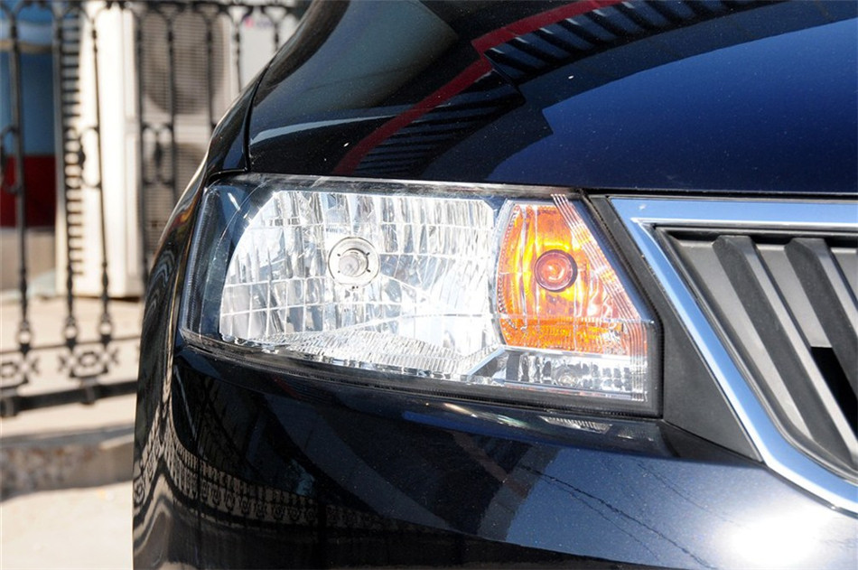 2013 1.6L MT ѡ 