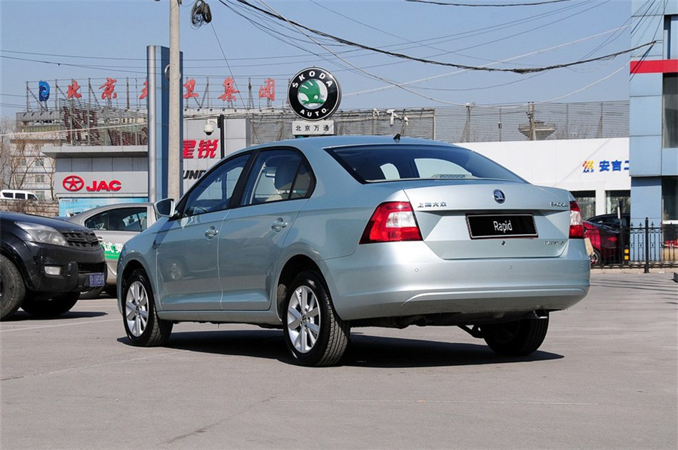 2013 1.6L AT ѡ 