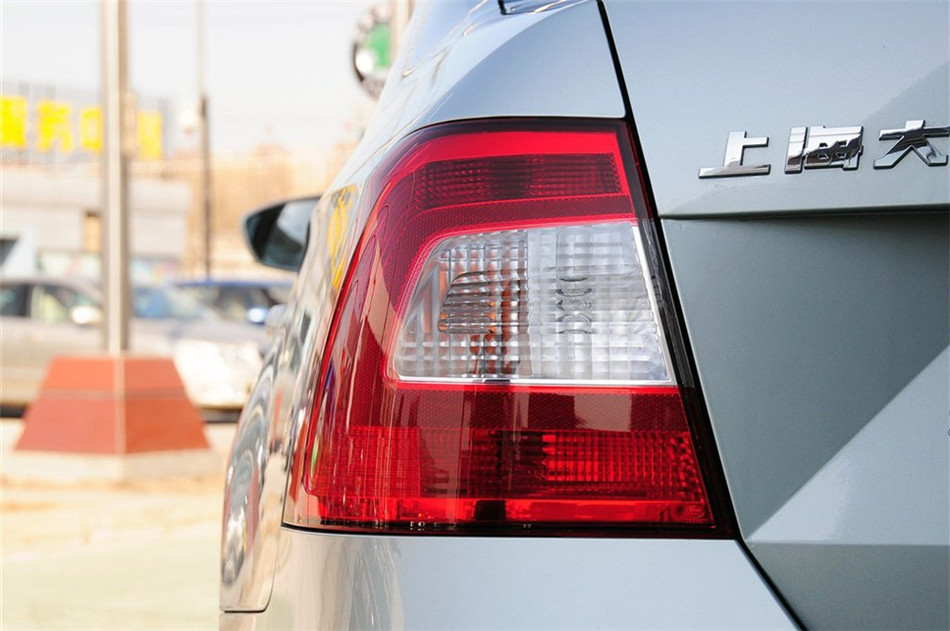 2013 1.6L AT ѡ 