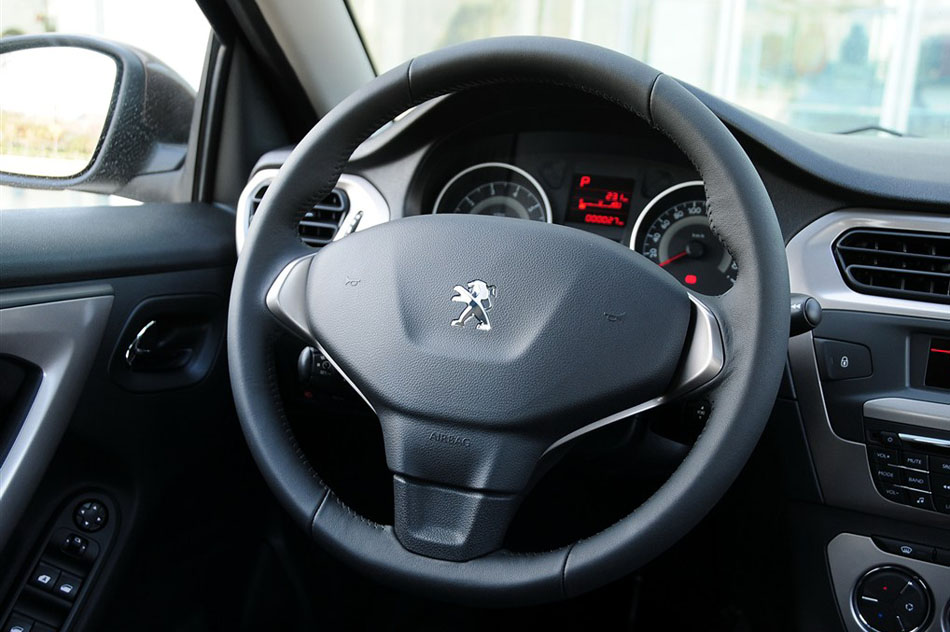 2014 1.6L Զ 