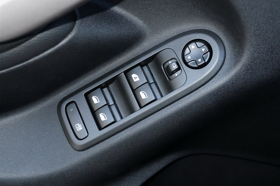 2014 1.6L Զ οռ