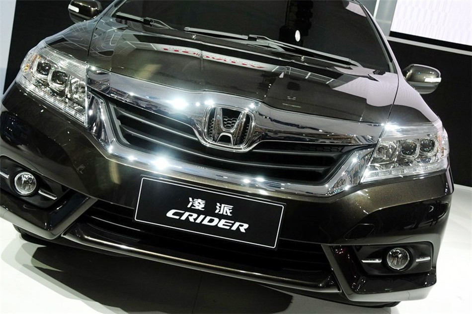 2013 1.8L콢