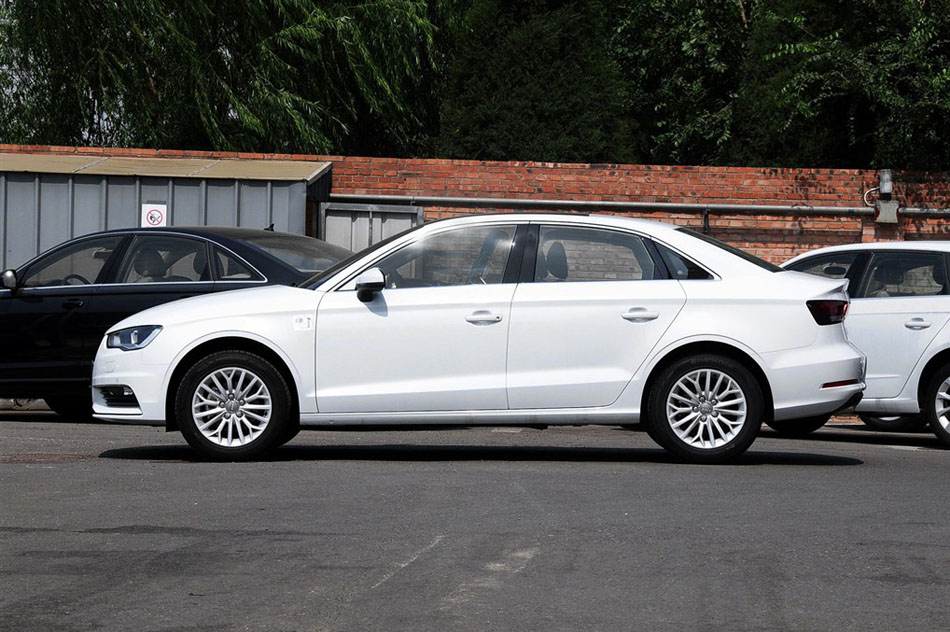 2014 Limousine 35 TFSI ʱ 