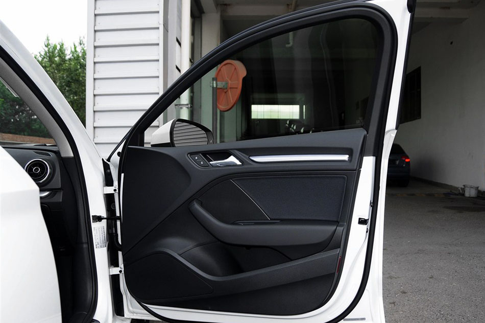 2014 Limousine 35 TFSI ʱ οռ