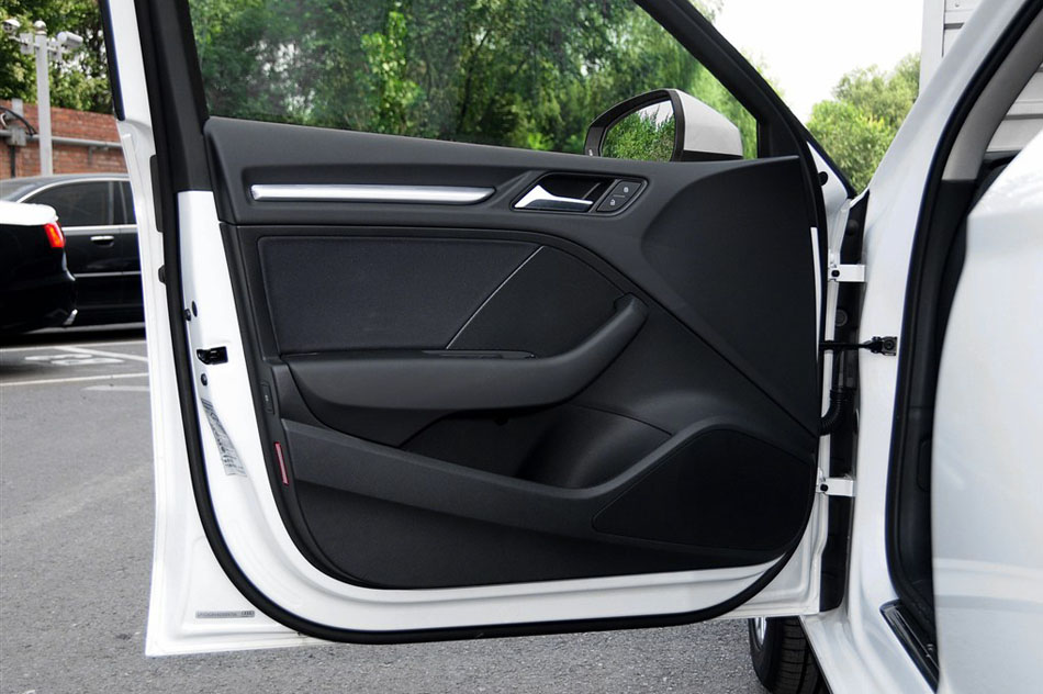 2014 Limousine 35 TFSI ʱ οռ