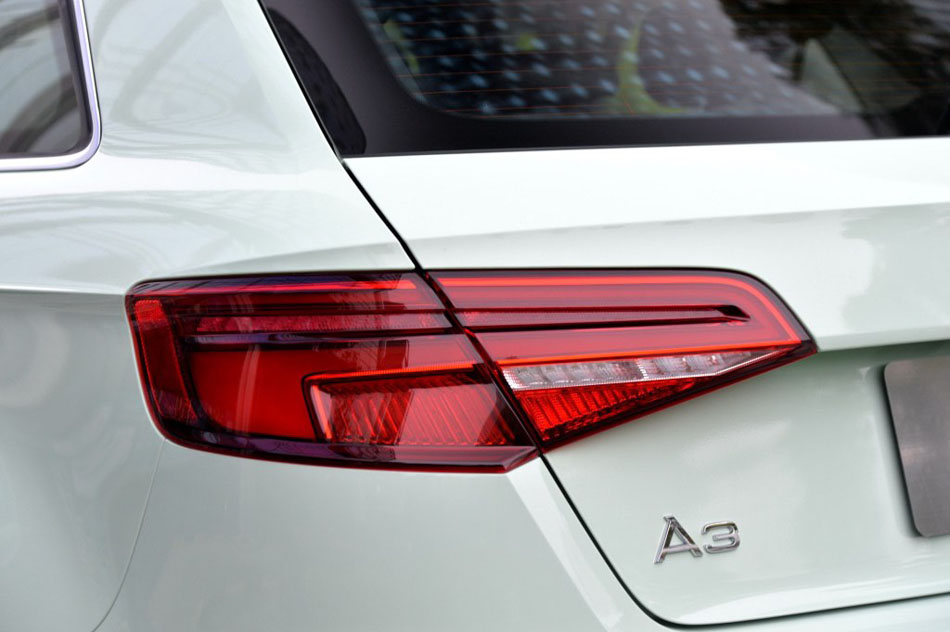2017 Sportback 40 TFSI ˶ ϸ
