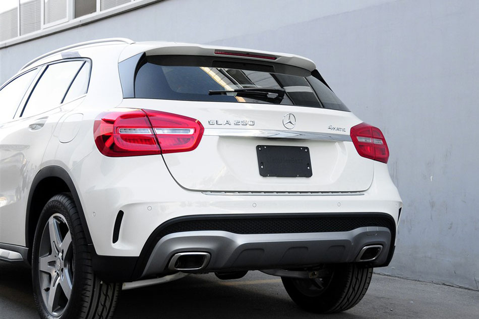 2015 GLA 260 4MATIC ϸ